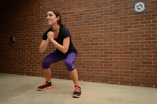 How To Do Bodyweight Squats With Excellent Technique Physical Living 